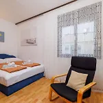 Zec Apartament Selce