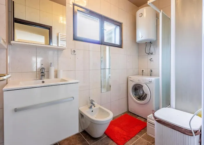 Zec Apartment *