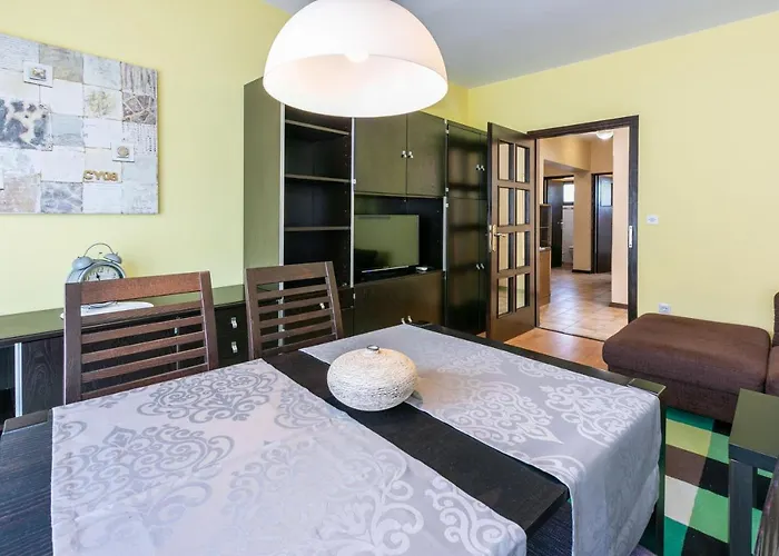 Zec Apartment *
